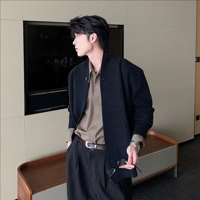 Men's Retro Japanese Cardigan - Autumn/Winter Heavyweight Knit Robe with Diagonal Placket