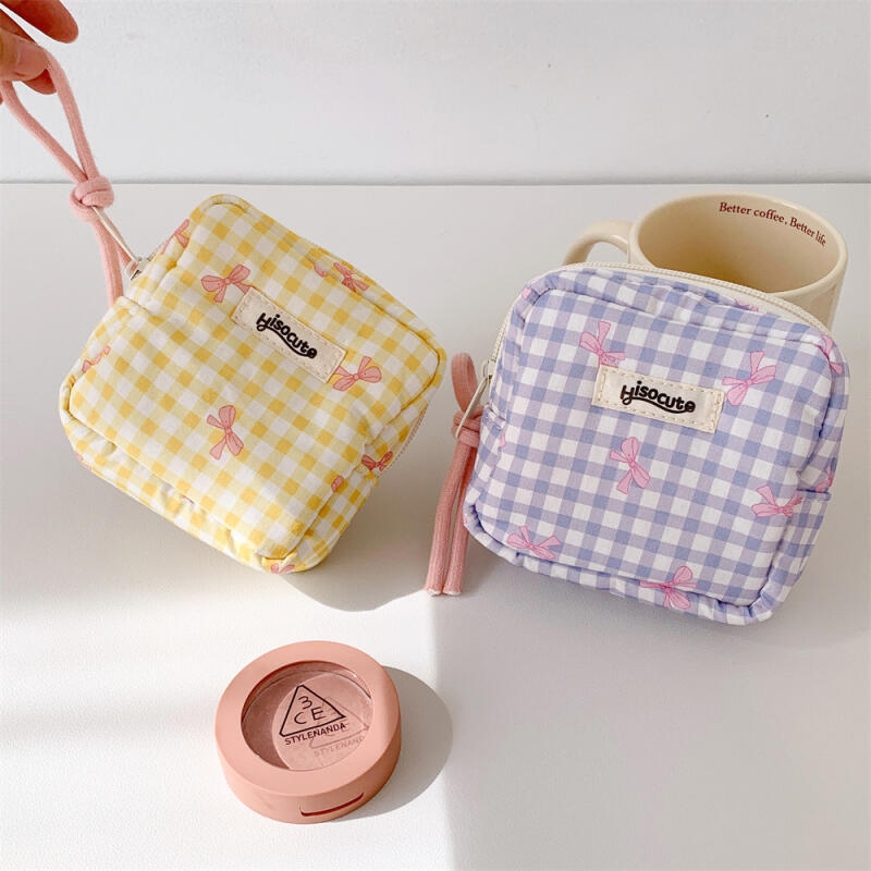 Square Check Fabric Multipurpose Sanitary Napkin Pouch, 4 Colors