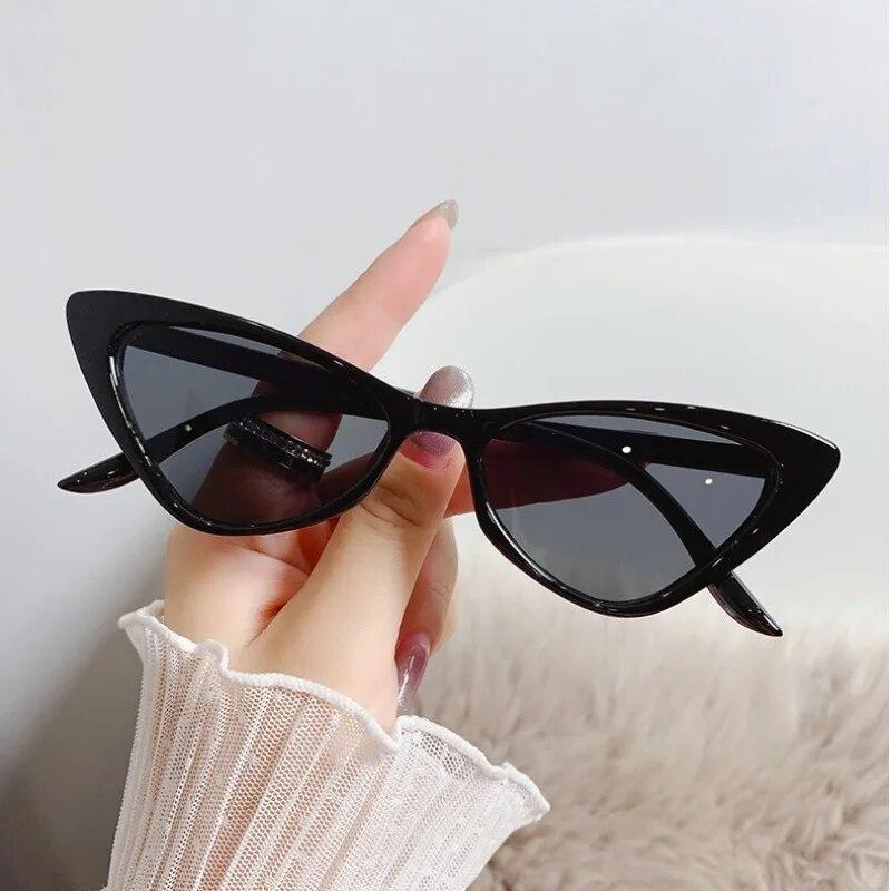 Retro Cat Eye Sunglasses UV400 Small Frame Vintage Fashion Shades for Women Sun Glasses Eyewear