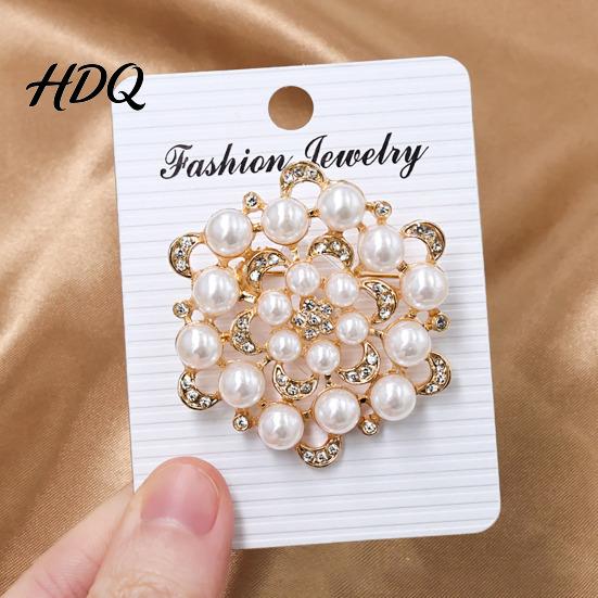 Alloy Jewelry Pin Faux Pearl Rhinestone Flower Brooch Retro Lapel for Women Decorative Brooch Wedding Party Bridal Shower Girls Clothing Accessories