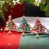 Broches e joias para o corpo