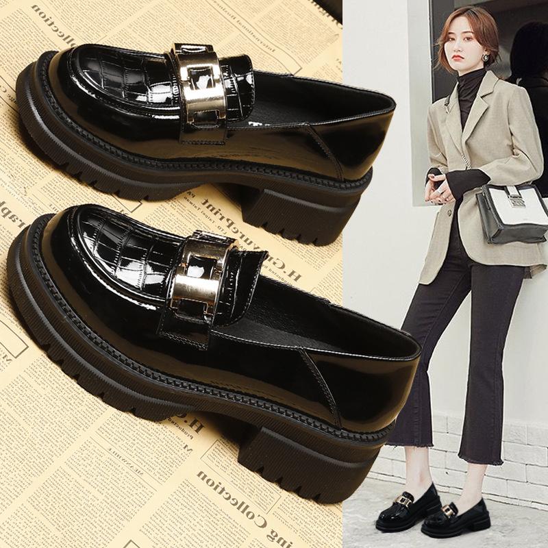 Black Loafers Women's 2025 Spring and Summer New British Style Leather Small Leather Shoes Comfortable Soft Sole Versatile Retro Single Shoes