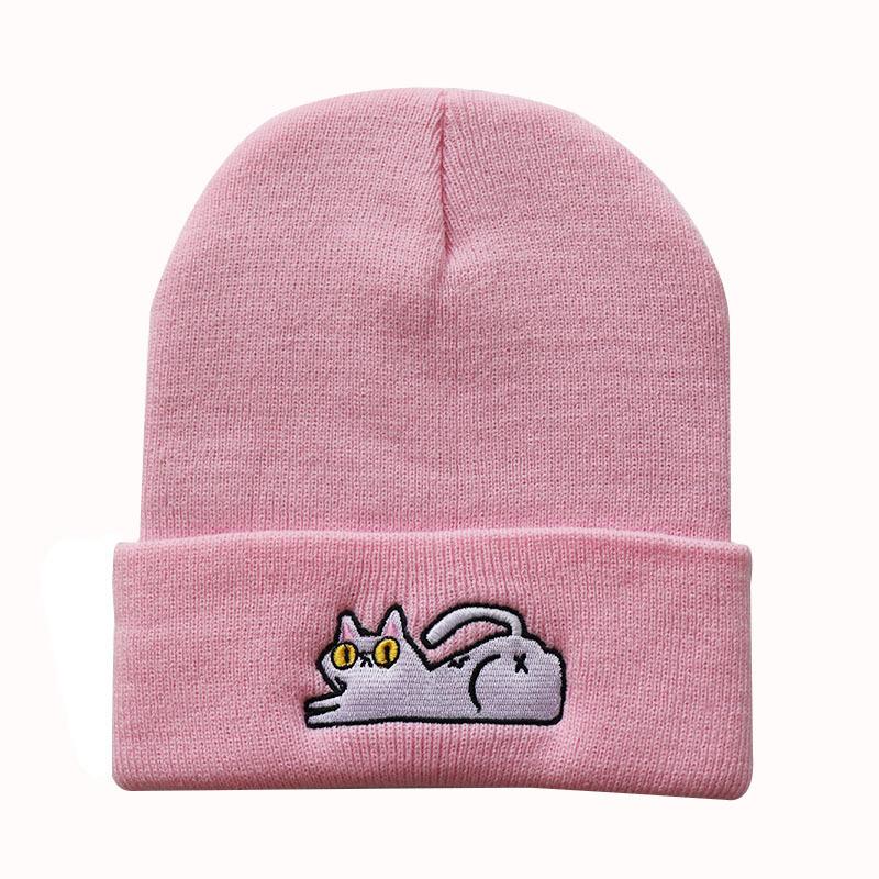 Cute lazy cat embroidered knitted hat for male and female students, warm pullover hip-hop beanie