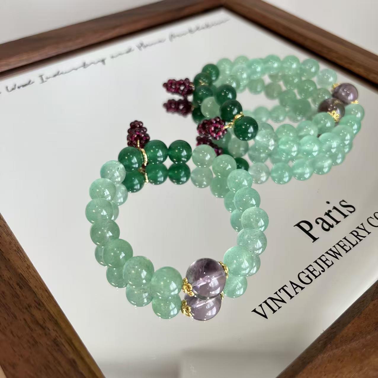 Vineyard Natural Purple Tower, Green Strawberry, and Garnet Crystal Bracelet - Fresh, Versatile Forest Style Design.