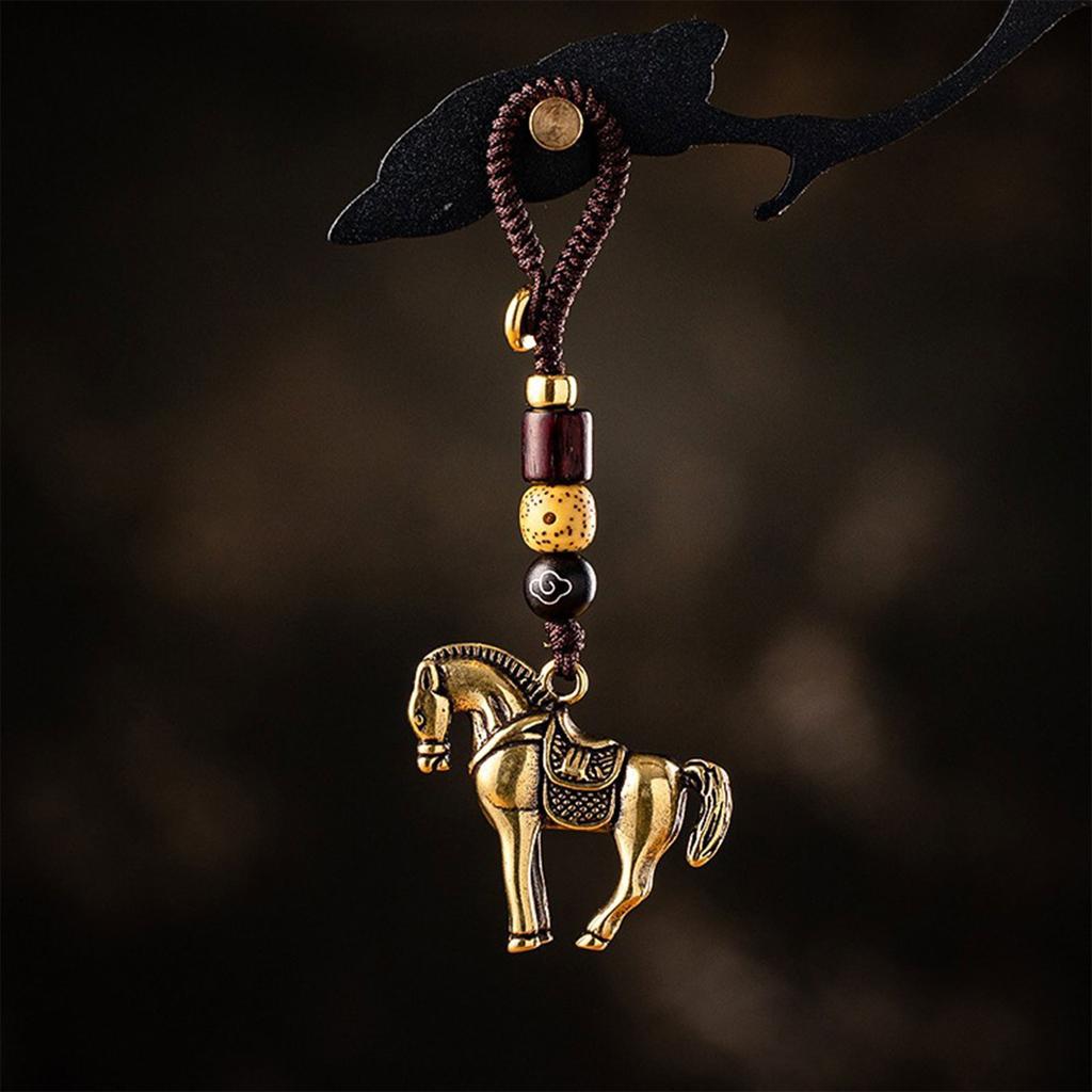 Horse Shaped Brass Keychain Wallet Key Hanging Accessory Symbolic of Power and Prosperity for Everyday Carry