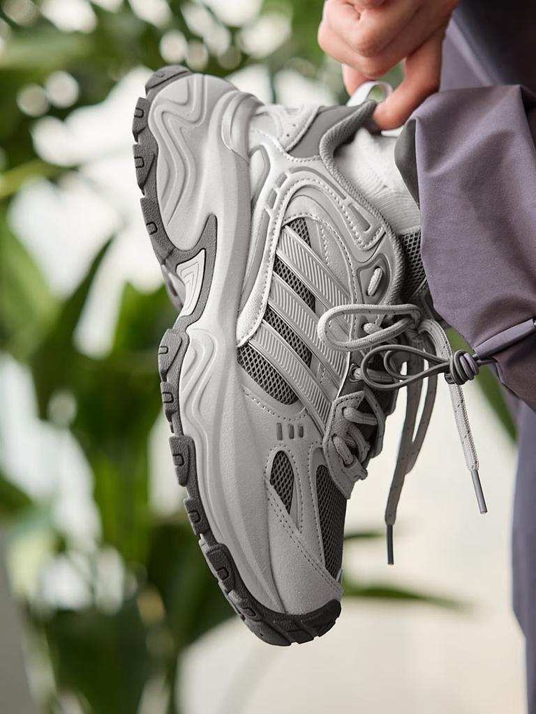 Adidas „Abendschuhe“ SHADOW FEVER Dämpfungs- und Rebound-Schuhe KK3778