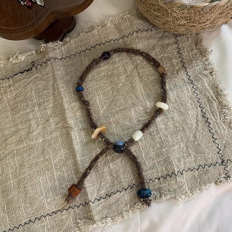 Herbstarmband aus gestricktem Pool-Stoff: Buntes Handgefertigtes Glasperlen Gewebtes Lanyard Anhänger Zubehör.