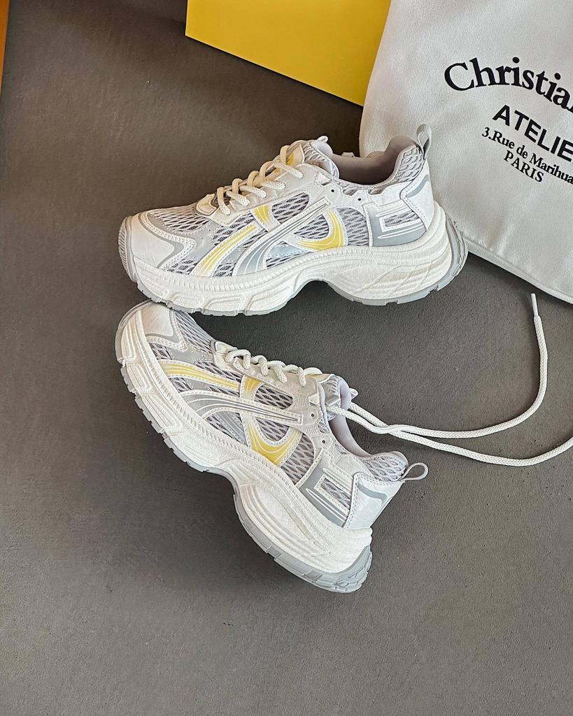 Dad shoes women's summer 2025 new shoes women's shoes thick sole inner height increase mesh breathable ultra-light sports and leisure shoes