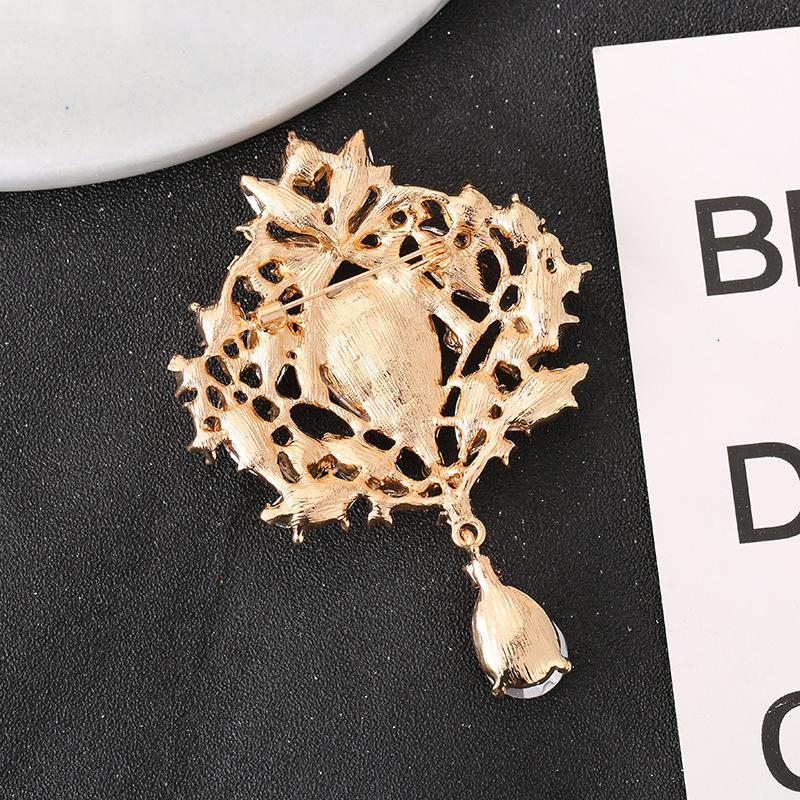 Fashion Retro Teardrop Brooch Bridal Brooch Party Banquet Wedding Pin Jewelry