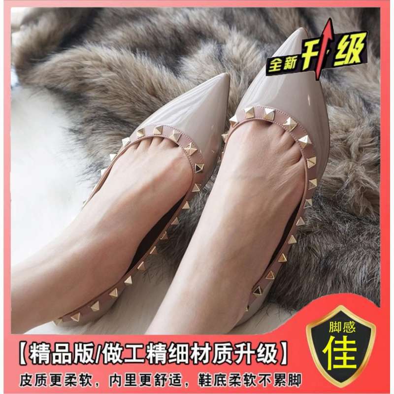 French Flat Shoes Rivets 2025 Summer New Patent Leather Pointed Single Shoes Women's Shallow Mouth Temperament Soft Sole Gentle Ladyshoes
