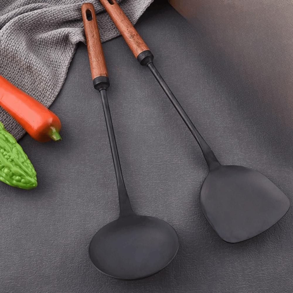 Chinese-style Stir Frying Spatula Wood Long Handle Frying Scoop Strainer Spoon Home