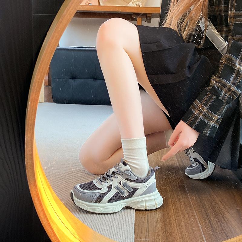 

Ретро обувь женская летняя новая высококлассная на толстой подошве универсальная для маленькой и легкой стопы повседневная спортивная обувь 40 серый