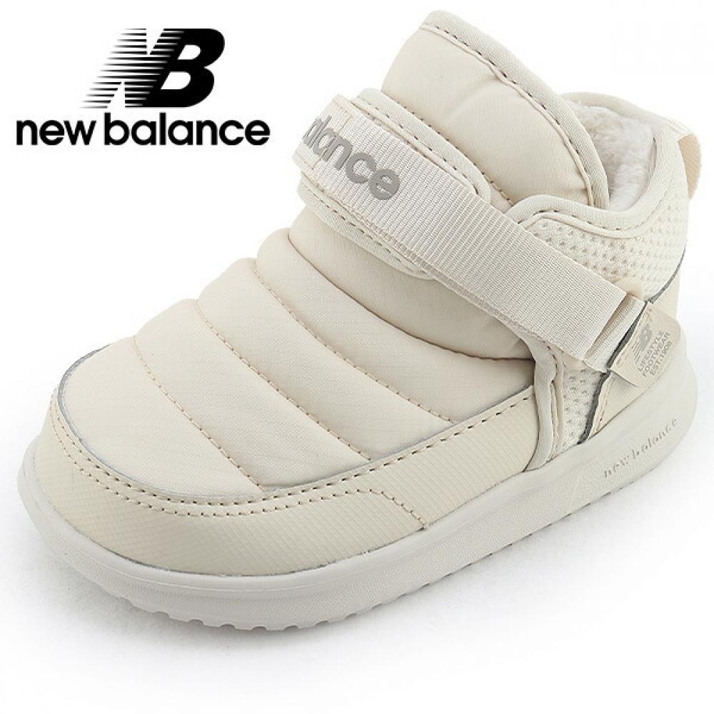 

Детские утепленные ботинки New Balance бежевые 140
