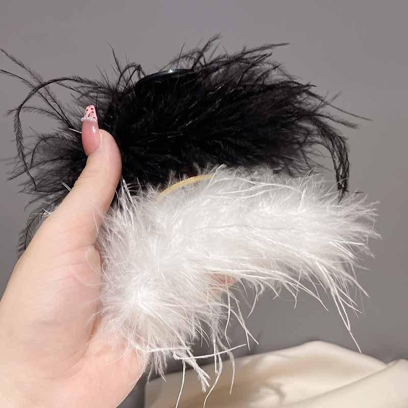 Black And White Feather Hair Claw Hairpin For Stylish Women Summer