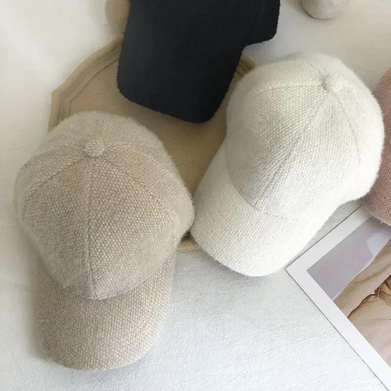 Autumn Winter Solid Color Baseball Cap Women Cony Hair Women Visor Hat White Black Warm Cap Plush Baseball Caps Casquette Gorras
