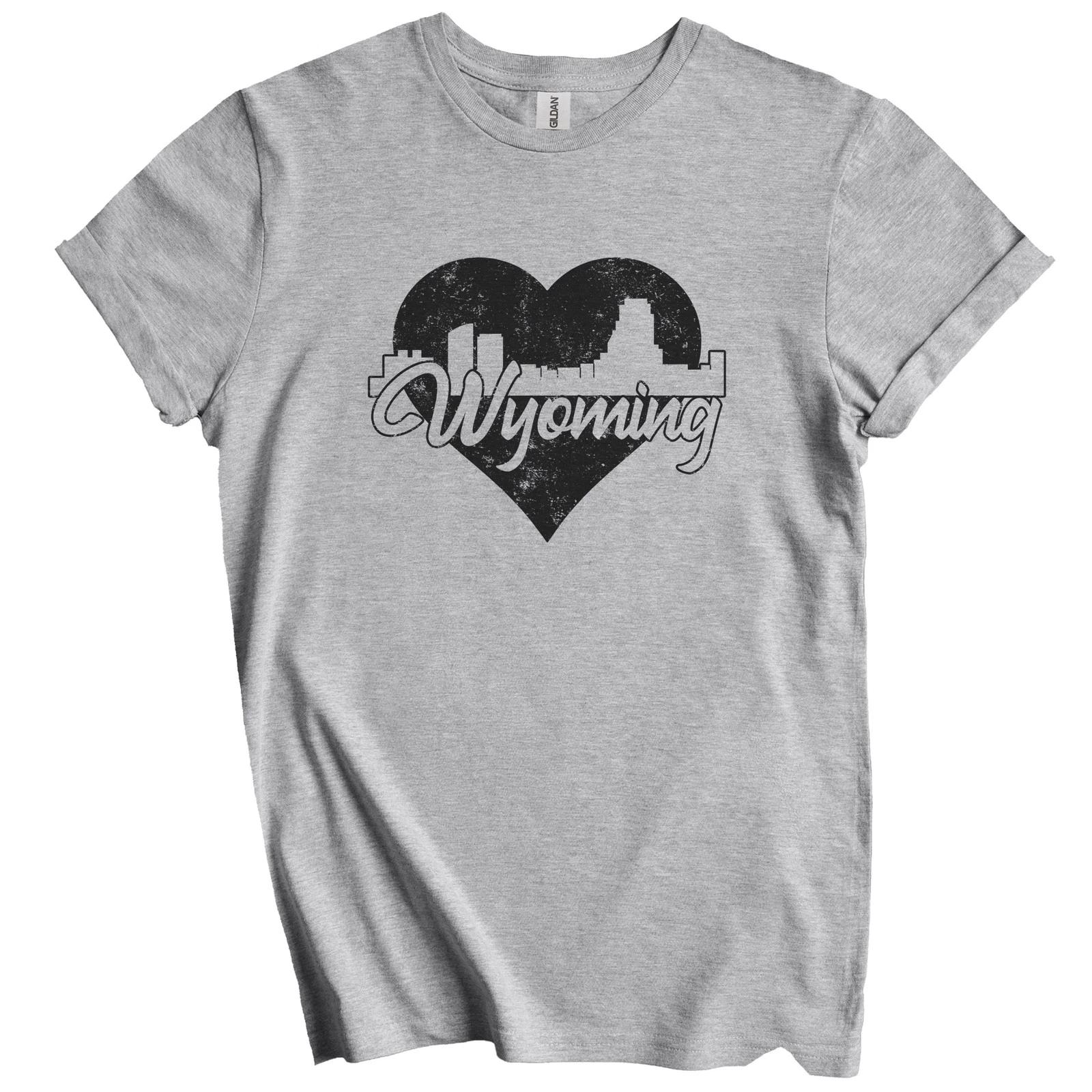 Retro Wyoming Michigan Skyline Heart Distressed T-Shirt 2XL