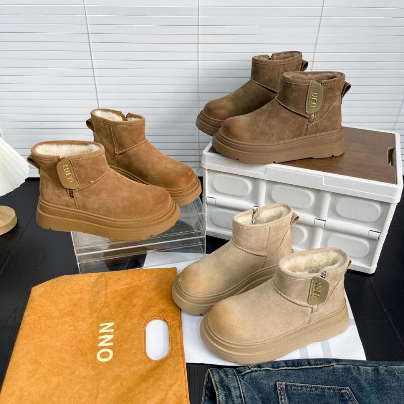 Snow boots cotton shoes winter new leather velvet thickened thick-soled non-slip snow women's boots short boots