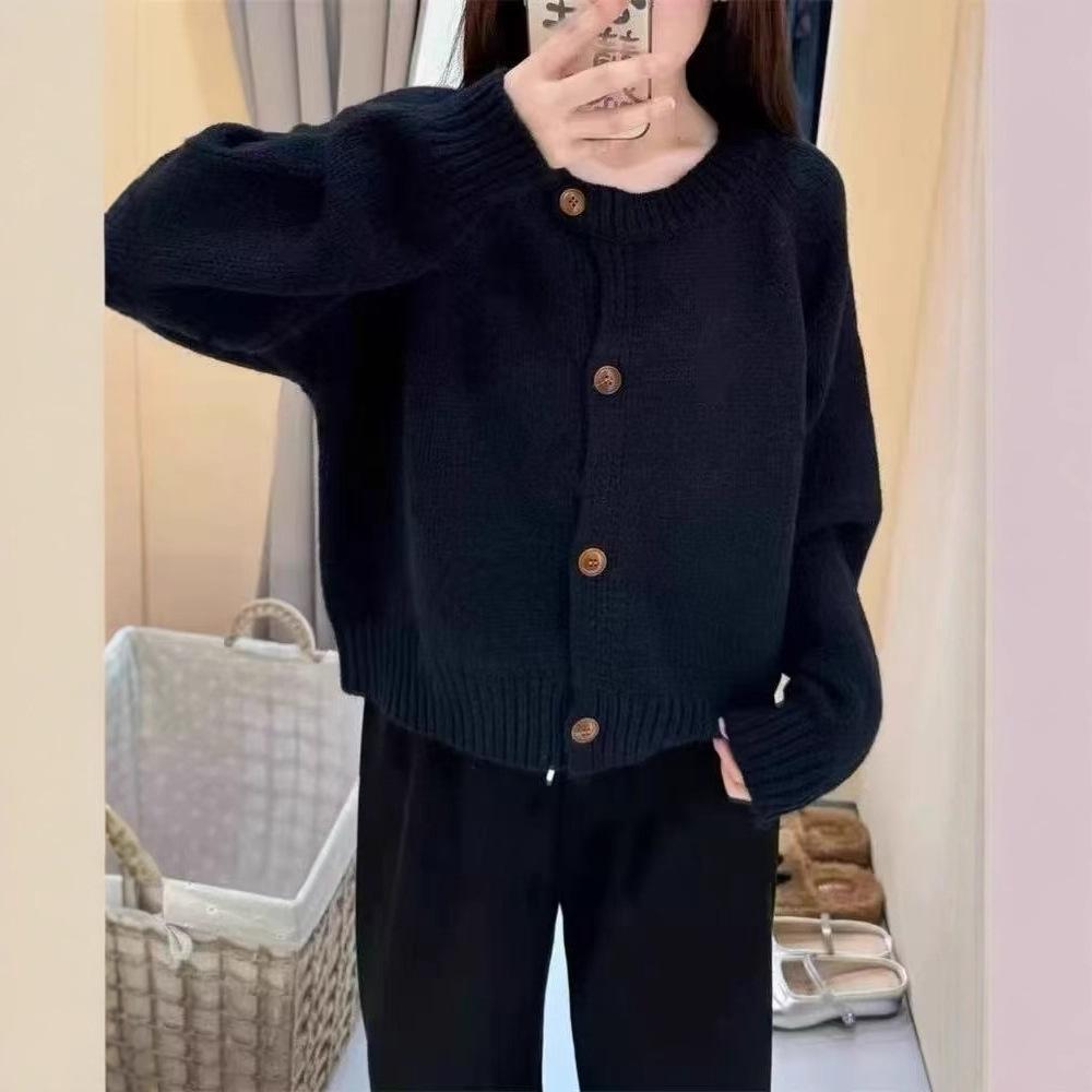 

Дизайнерский однотонный простой кардиган крупной вязки с круглым вырезом для женщин, ленивый осенне-зимний, ветрозащитный, свободный, мягкий, восковой свитер-жакет для женщин Average size 57-164 чёрный