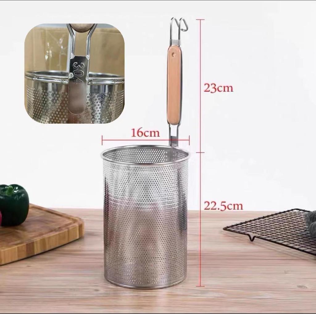 304 Stainless Steel Noodle and Soup Skimmer, Vegetable Strainer, Hot Pot Skimmer, Fine Mesh Strainer.