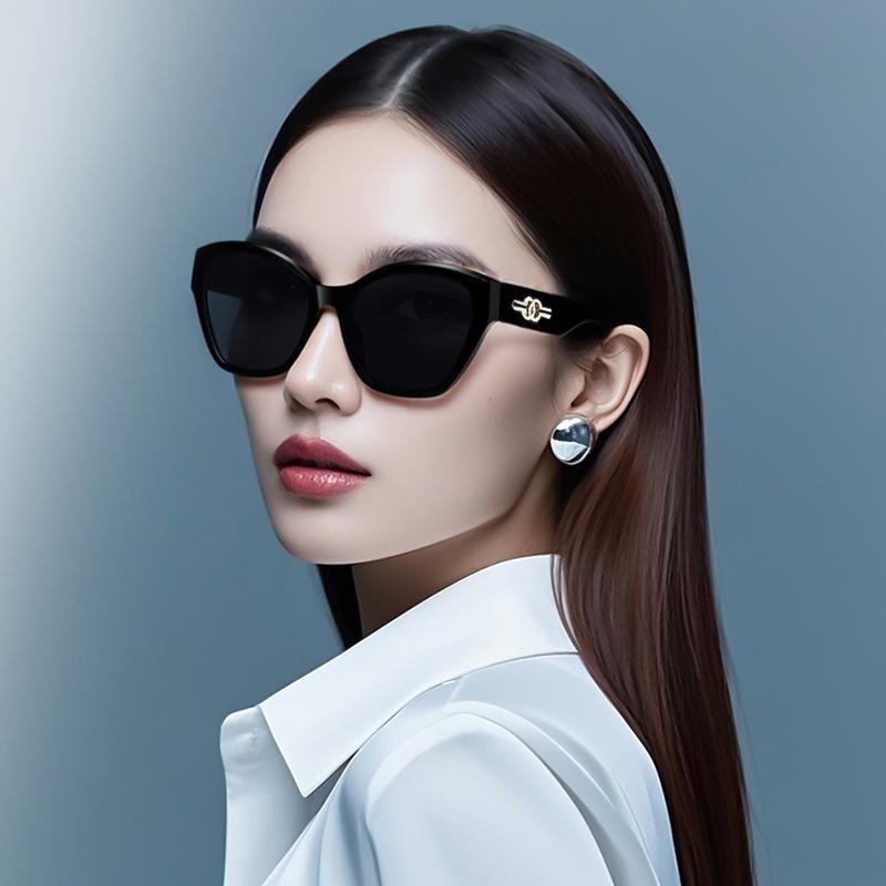 European and American light luxury cat eye advanced sunglasses women's new travel sunscreen UV protection sunglasses