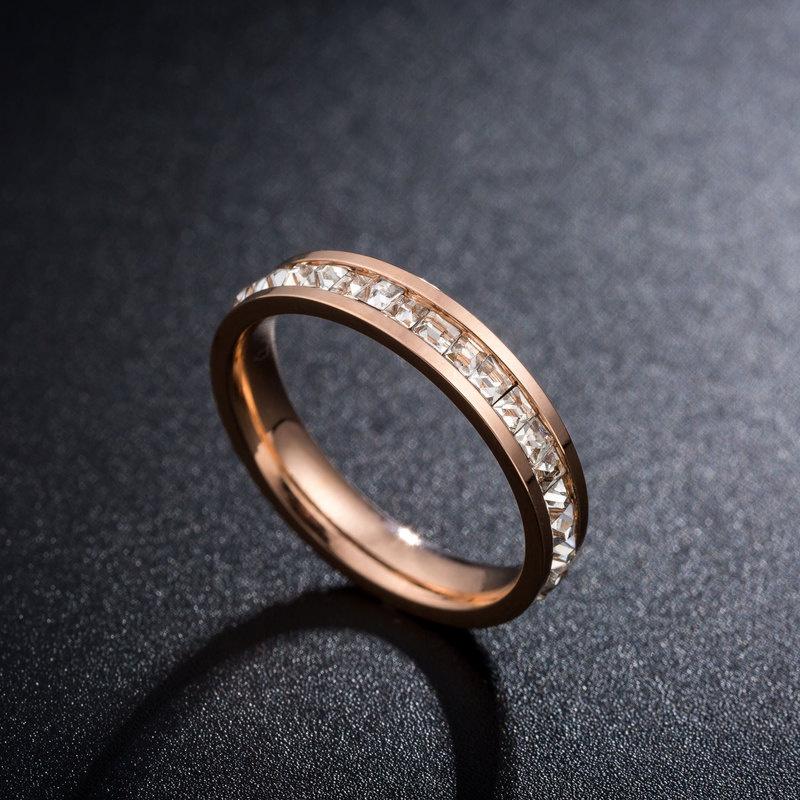 Nuovi Gioielli di Moda 2023 Linea Metallica Gotica Anelli Sottili per Unghie Bling per Donne Ragazze Copertura Protettiva Quotidiana per Punta delle Dita Oro / Argento