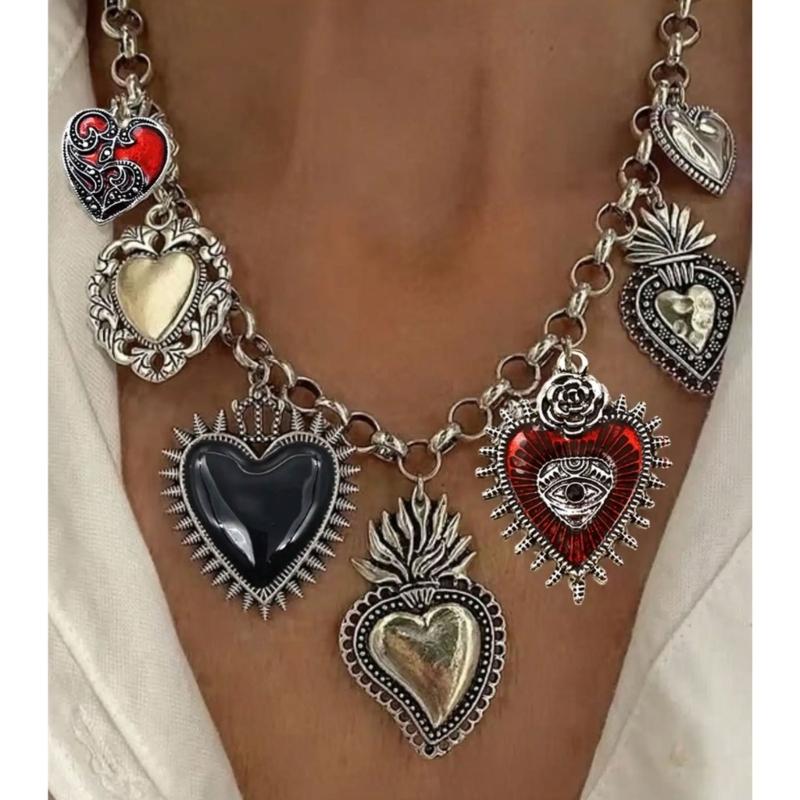 Fashionable Gothic Chunkies Chain Necklace With Flaming Heart Charm and Evil Eyes Pendant for Halloween Jewelry