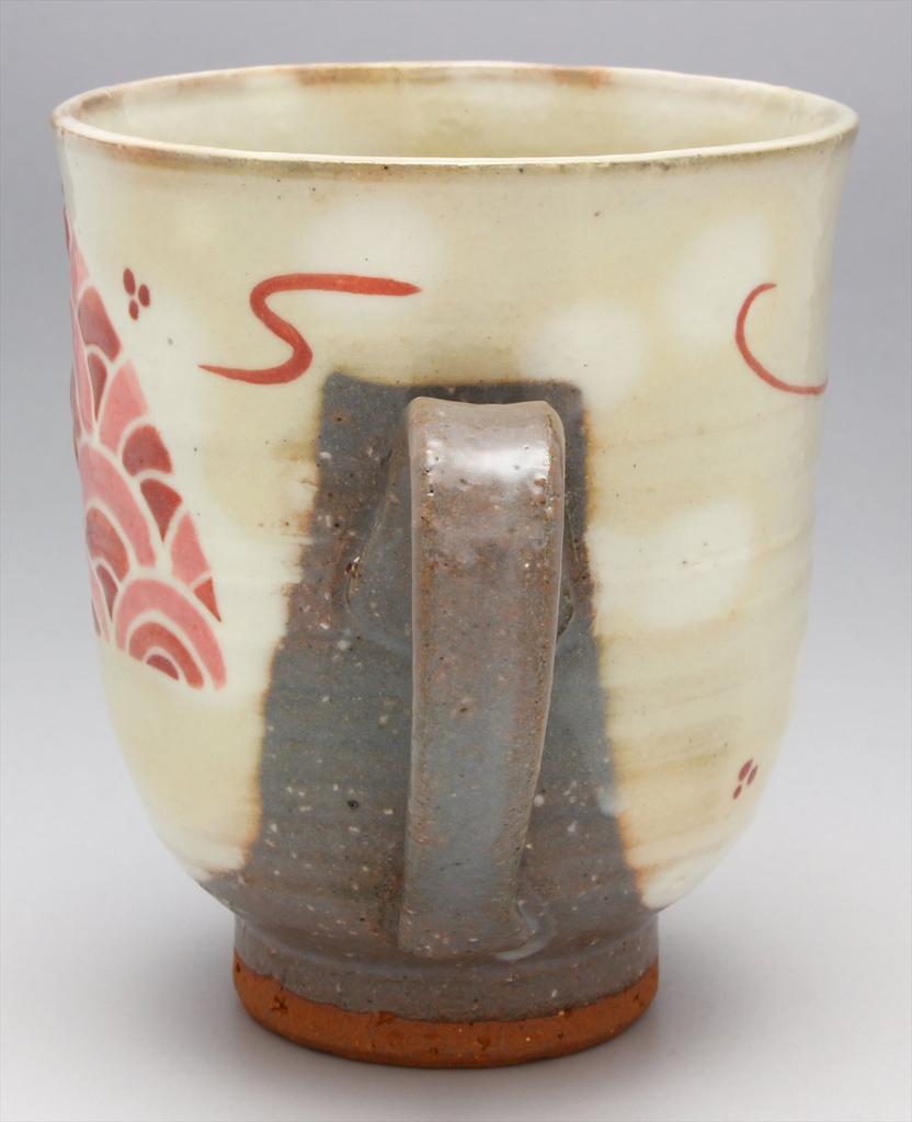 Kyo-yaki and Kiyomizu-yaki Mug by Keiji Funahara (presented In a Gift Box) with a Fan-shaped Blue Ocean Wave Pattern