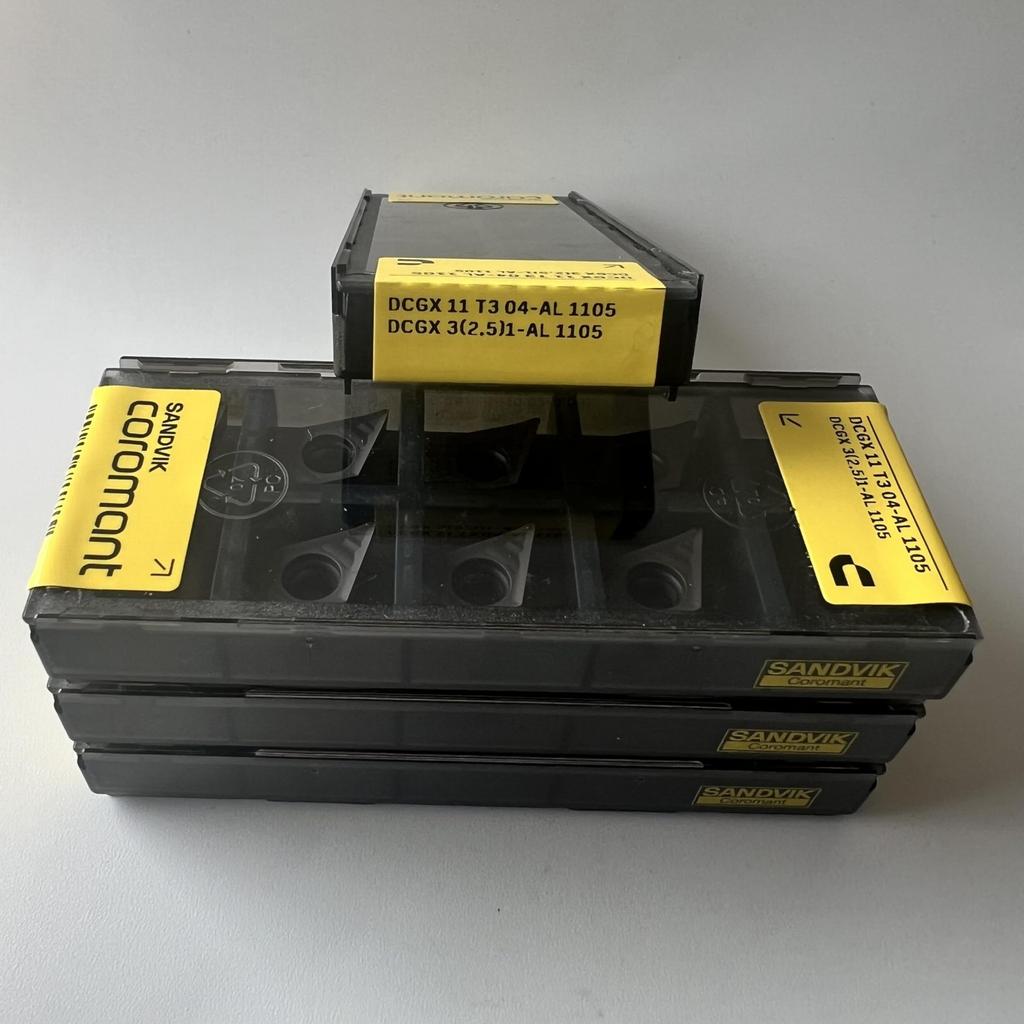 Sandvik / DCGX11T304-AL 1105 / Original Swedish Hard Alloy Blade 10 Pcs