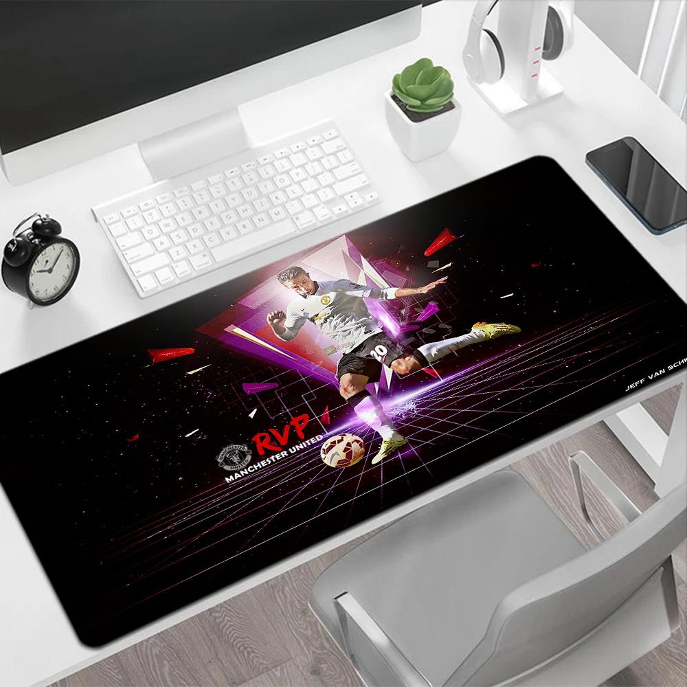 Robin Van Persie's Skills Gaming Mouse Pad Desk Mat Desktop Mouse Pad Non-Slip Rubber Bottom Gaming Accessories Ideal Gift for Gamers