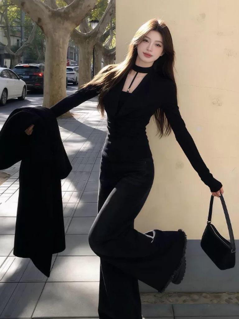 Korean Style Spicy Slim Fit Long Sleeve T-shirt for Women - Casual, Versatile Spring/Autumn Fashion Base Layer