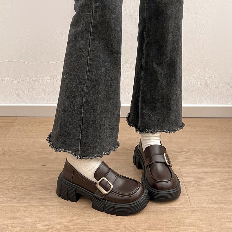 

Модные женские лоферы Туфли Круглый носок Британский стиль Повседневные женские кроссовки Клоги Платформа Балетки Оксфорды Слипоны Летние Преппи Криперы 35 коричневый