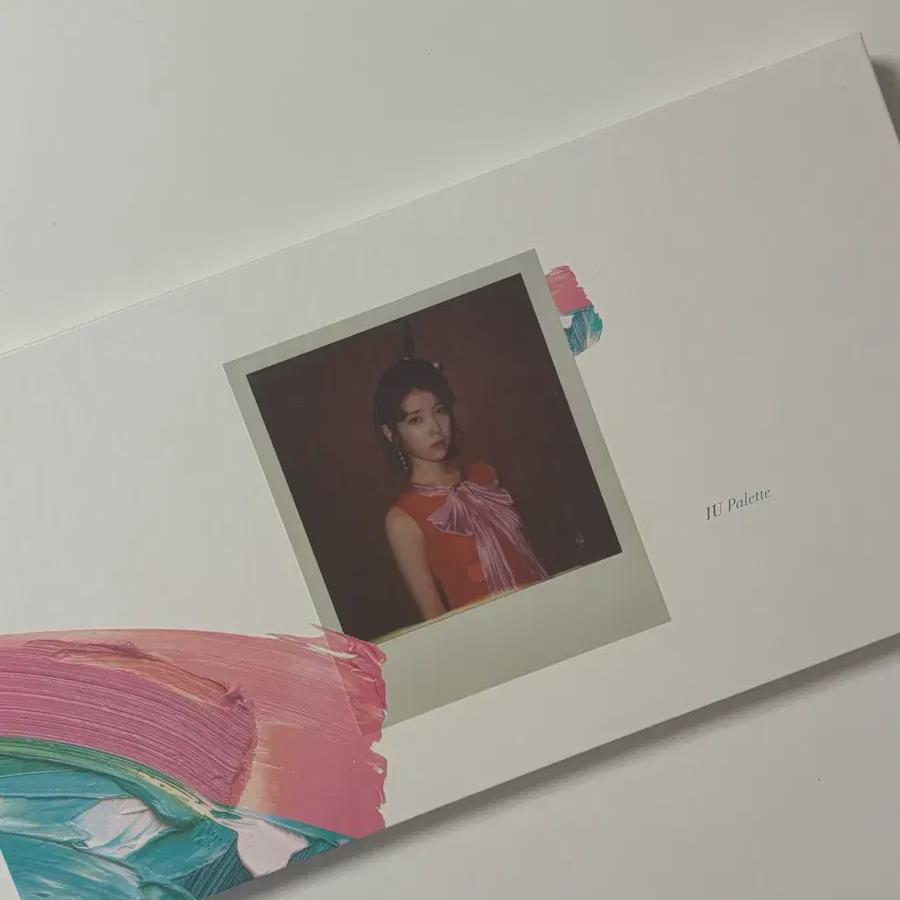 

IU Регулярный 4-й альбом Palette Palette
