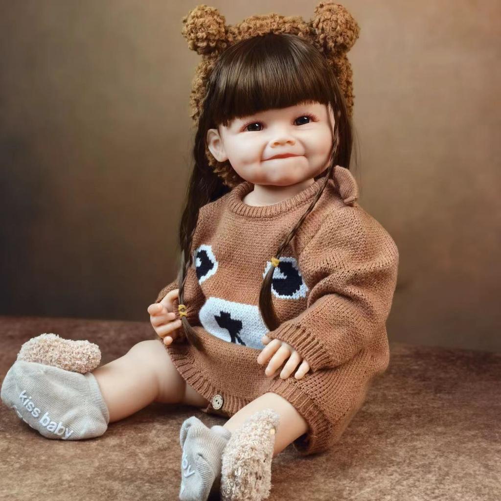 KEIUMI Tegneserie Bear Reborn Baby Girl Doll Toy 55 cm Full Body Silikon Vinyl Babyer Reborn Doll Leke Julegaver Halloween dekorasjon