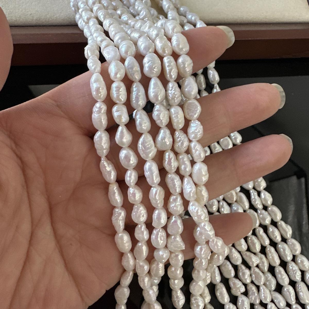 

4.5-5.5mm Natural Freshwater Pearl Necklace Irregular Baroque Pearls for Making Jewelry DIY Necklaces Bracelets and Accessories 4.5-5.5mm білий