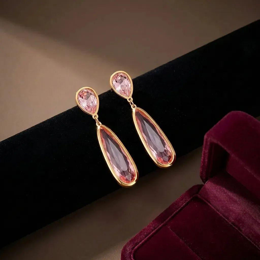 Vintage Palace Style Drop Earrings With Geometric Waterdrop Design For Womens Fashion Accessories