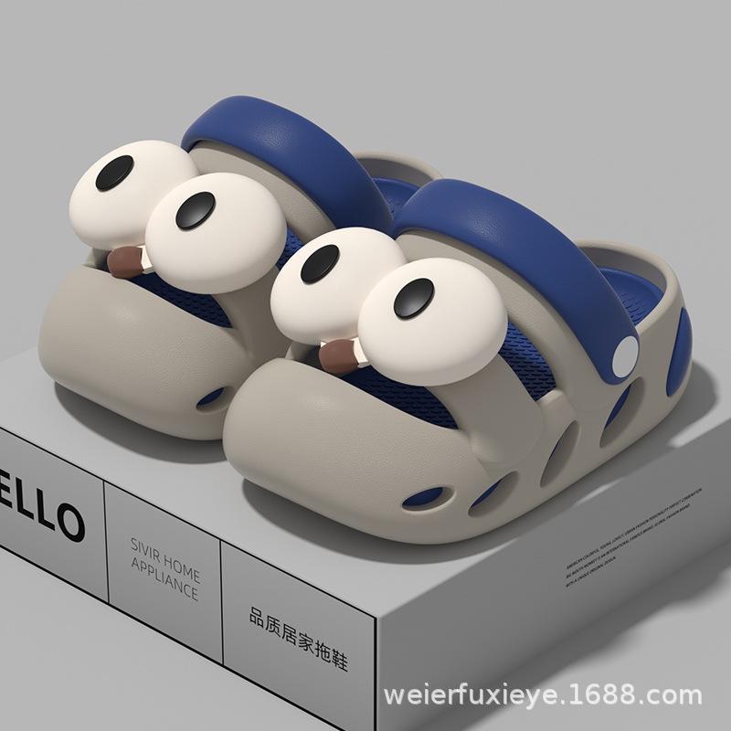 

Children s summer cartoon cute clogs for boys and girls, outdoor closed-toe non-slip soft-soled slippers, baby beach sandals 13Code【Inner Length12.5