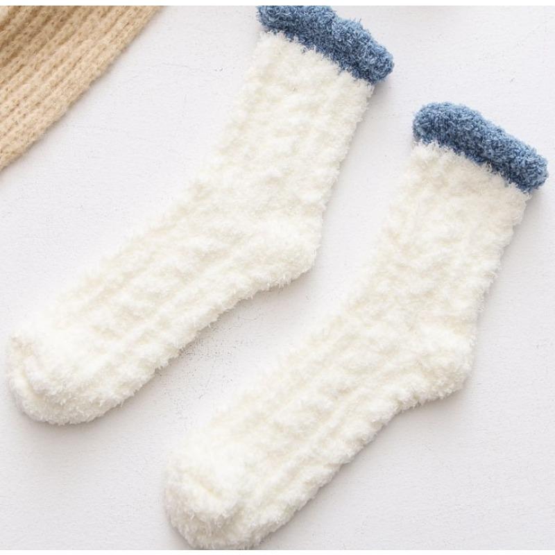 5 Pairs Thickened Coral Fleece Sock for Women Medium Tube Comfort and Warmth Winter Floor Socks