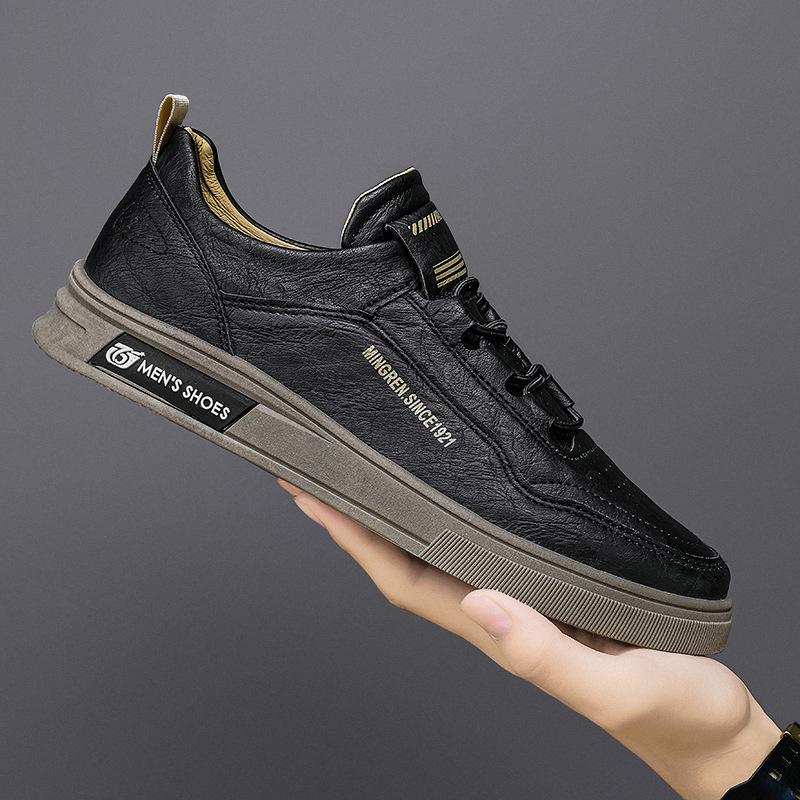 

Summer men s shoes black labor insurance work board shoes soft sole non-slip men s kitchen oil-proof waterproof work casual leather shoes 39