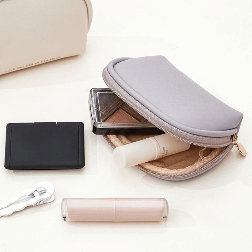 Portable Makeup Bag PU Leather Solid Color Cosmetic Bag Shell Shaped Waterproof Lipstick Pouch Cosmetics Toiletries Storage