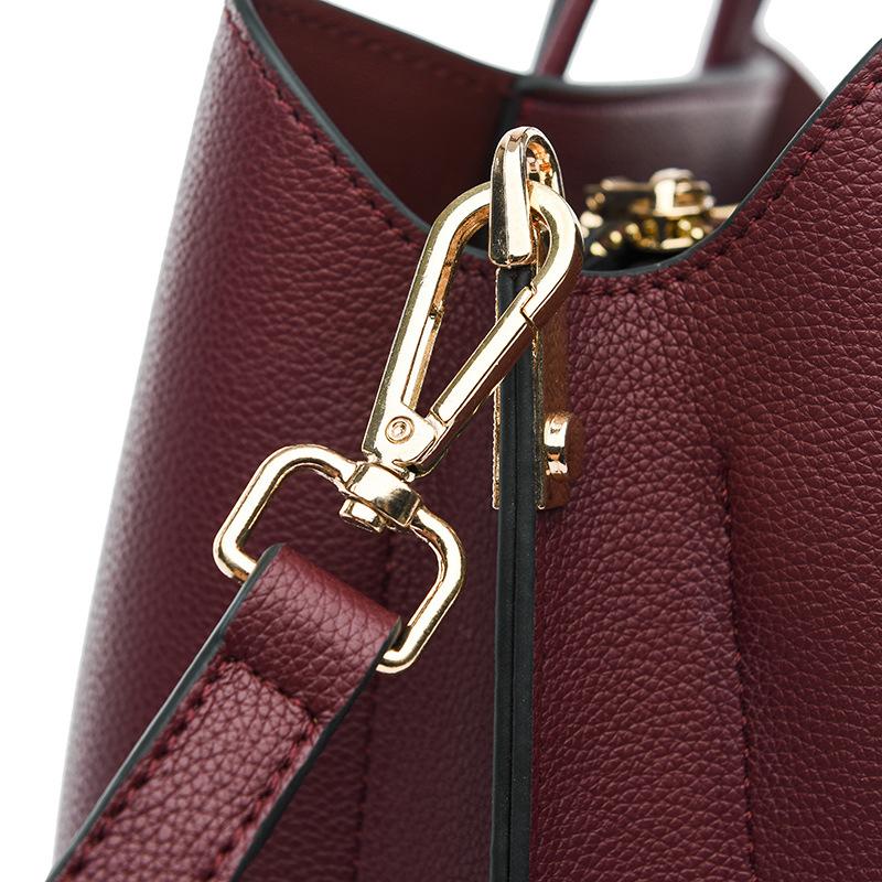 Ladies Handbags New Large Capacity Shoulder Bag Temperament Soft Leather Bag Fashionable Commuter Women's Bag Can Be Cross-body