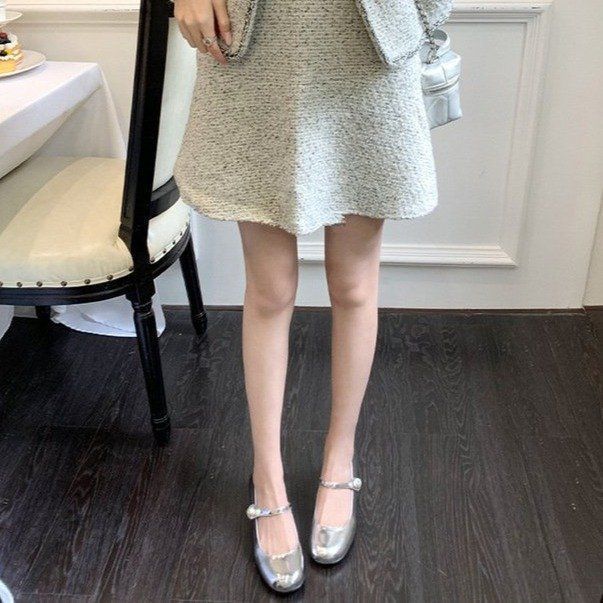 Show high British retro style single shoes with spring and summer Internet celebrity Mary Jane shoes popular small skirt