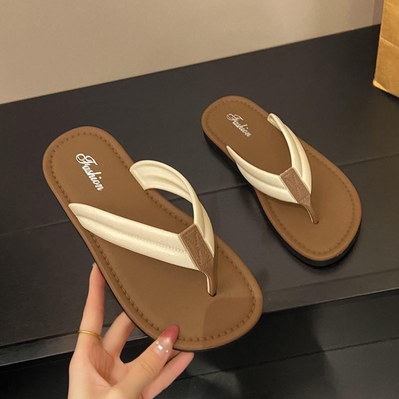Flat Shoes Beach Flip-flops Women's Shoes New Soft-soled Board Shoes Sandals