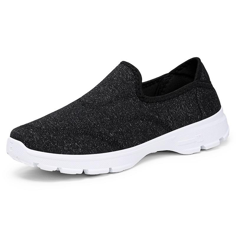 Shoes women's summer new large-size old Beijing cloth shoes soft-soled walking shoes men's and women's same one-pedal casual shoes