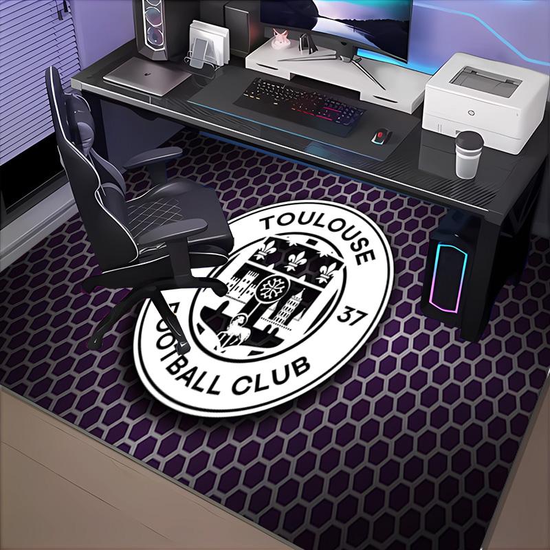 1PC Toul-ouse Crest Design Floor Mat for Living Room, Game Rooms, Office, Bedroom, Office Floor Mat Playful Design, Christmas Fan Gifts