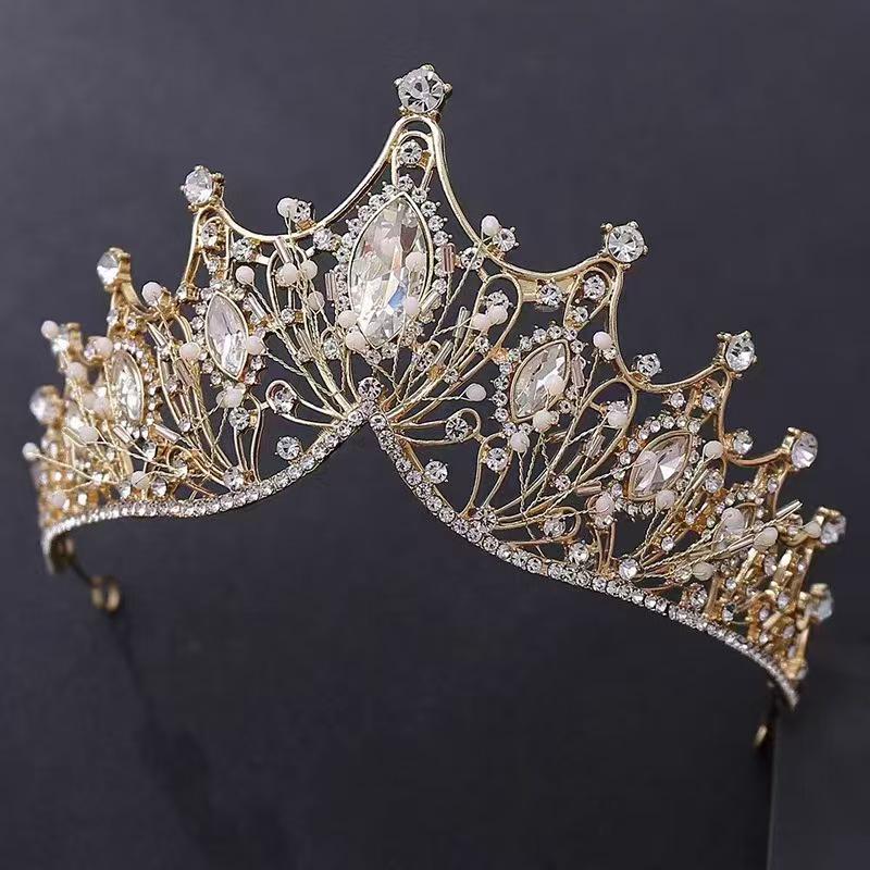 Sparkling Crystal Princess Crown: Beaded Headdress for Kids' Birthday, Party, or Wedding