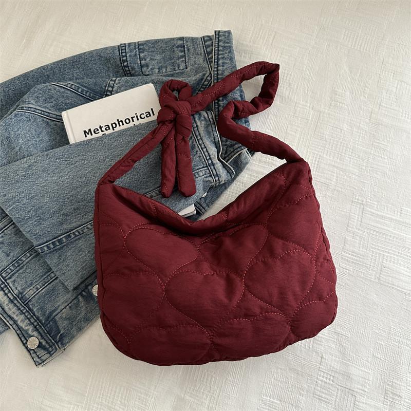 Trendy Medium Sized Crossbody Tote Bag For Women Elegant Minimalist Fall Collection Red