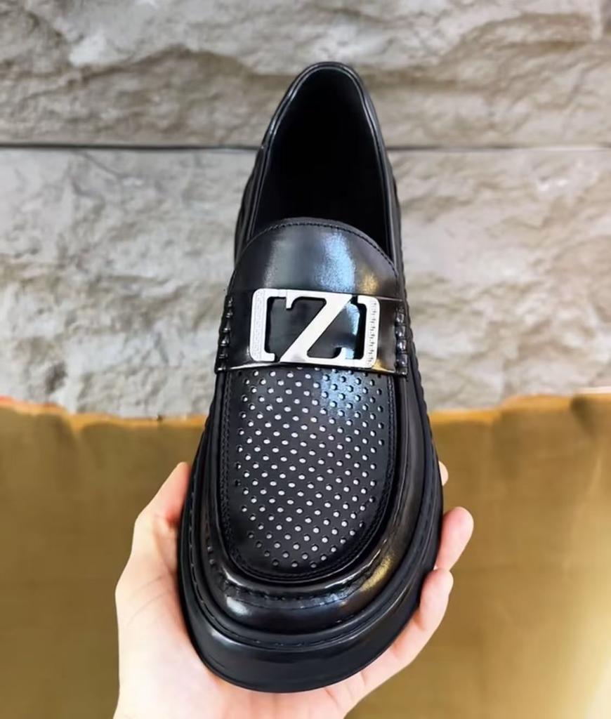 New men's shoes lazy business hollow casual leather shoes men's thick-soled versatile leather breathable Doudou shoes