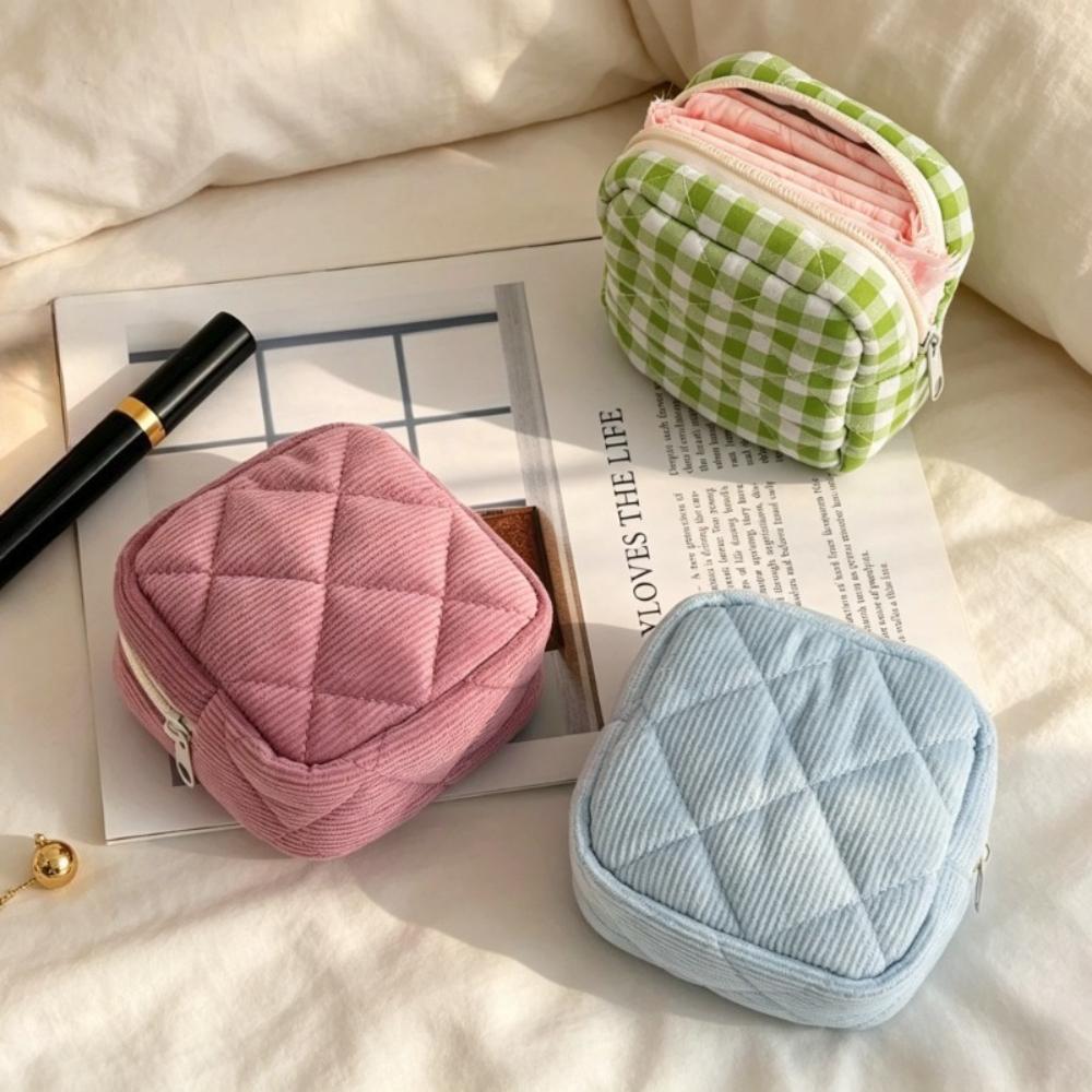 Cute Quilted Corduroy Cosmetic Bag Coin Purse Lipstick Makeup Pouch with Zipper for Travel Toiletry Storage Organizer for Women
