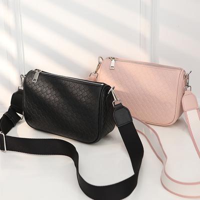 Nieuwe gevlochten damestas Grote capaciteit Brede schouderband Schoudertas Dames Crossbodytas