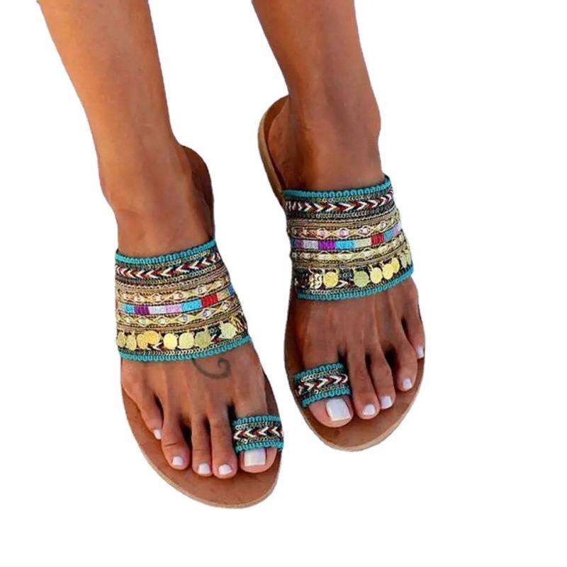 Spring and Summer Metal Decorative Flat Bottom Women's Set Toe Cool Slippers Large Size Women's Sandals